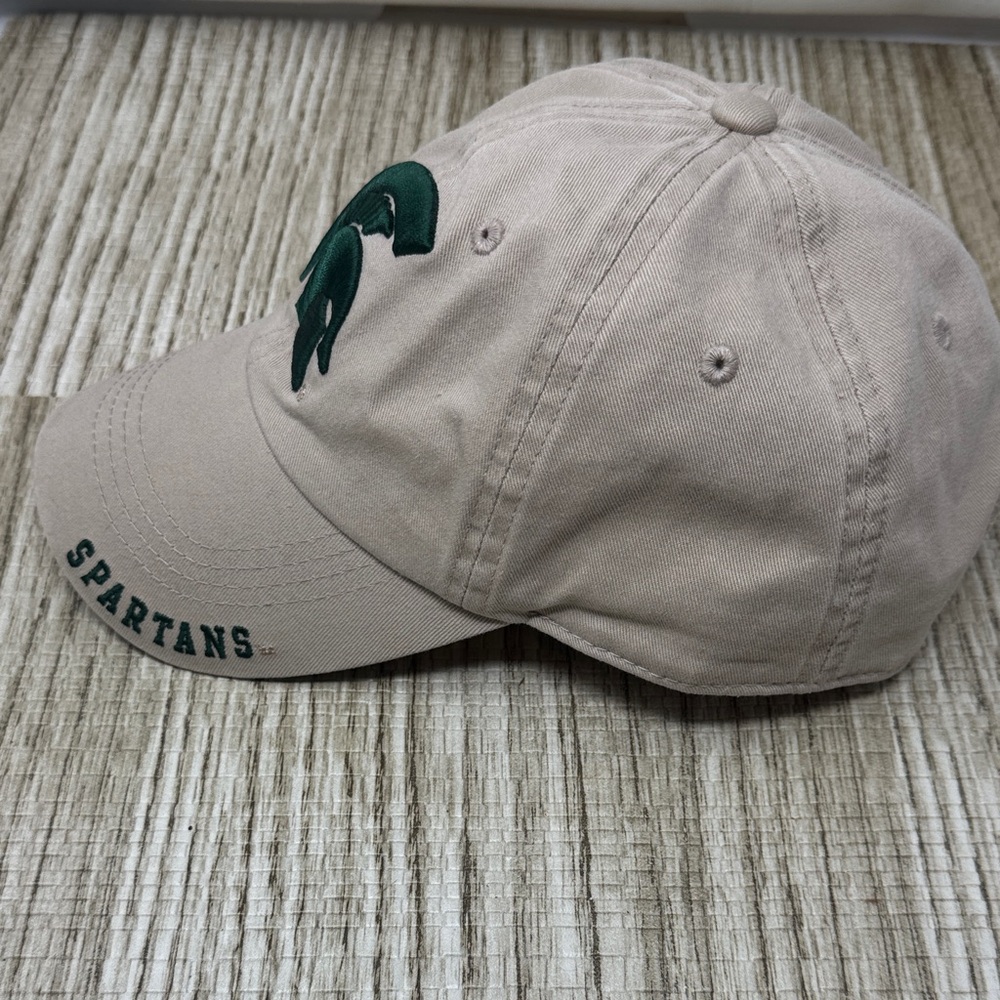 Michigan State Hat - Picture 3 of 10